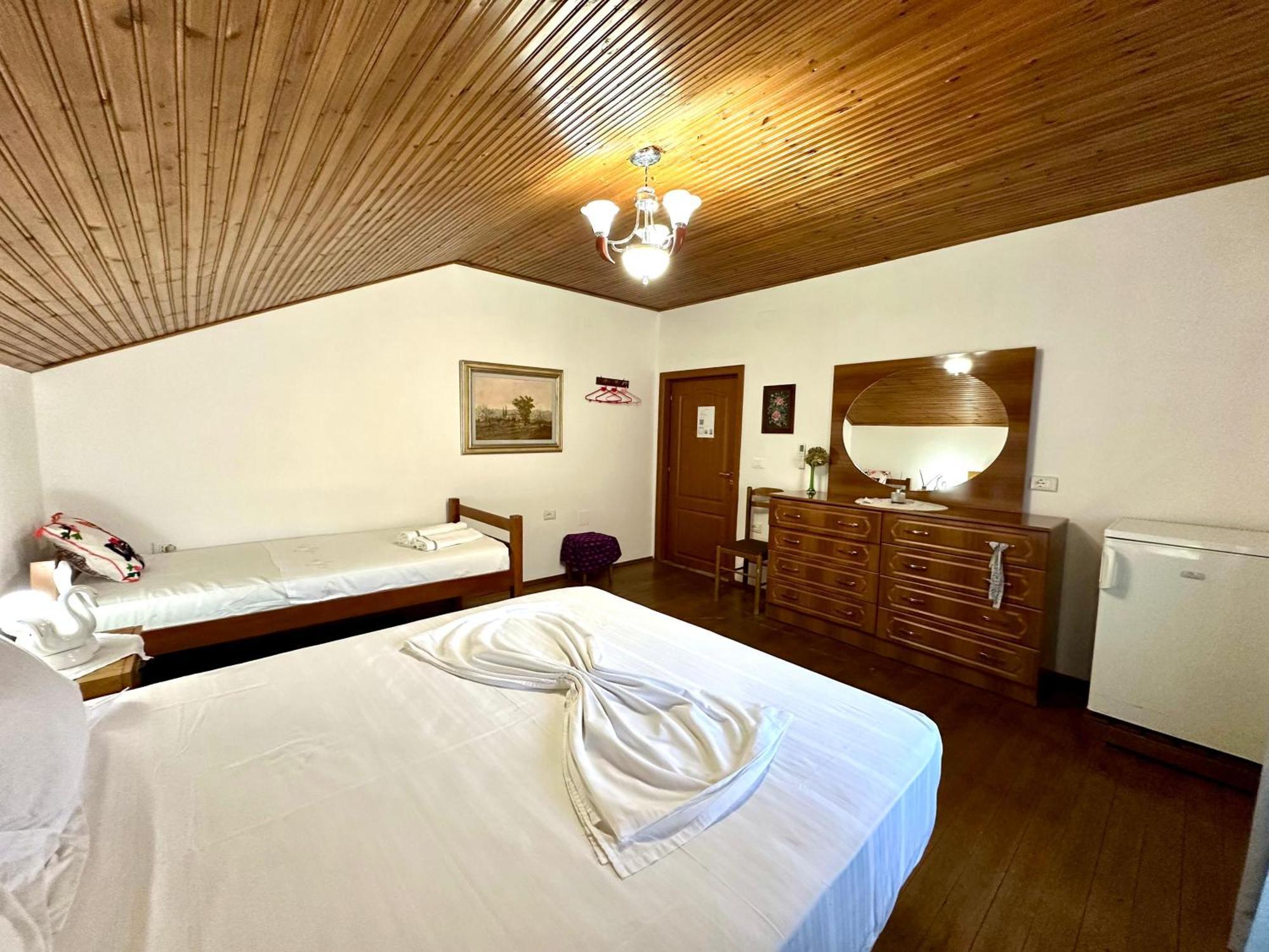 Lakeview Escape Koman 外观 照片